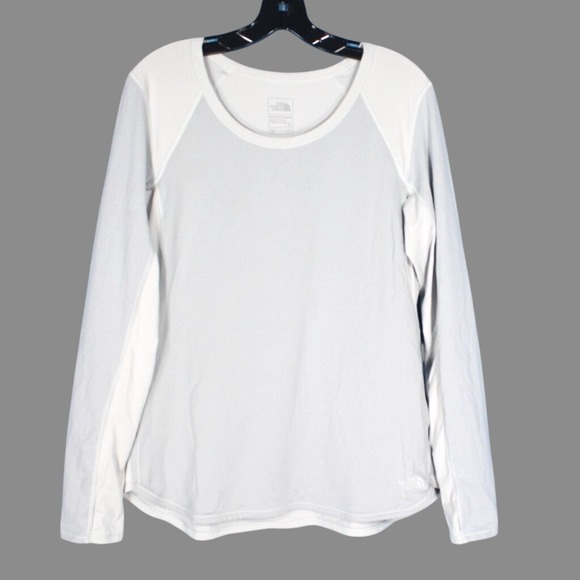 The North Face Tops - THE NORTH FACE Gray FLASHDRY Soft Knit THUMBHOLES Base Layer ACTIVE SHIRT/TOP L